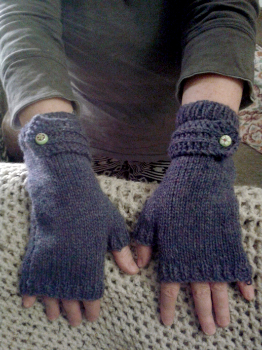 knitted mitts