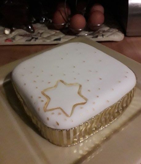 crimbo cake 2019 [2]
