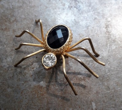 spider brooch